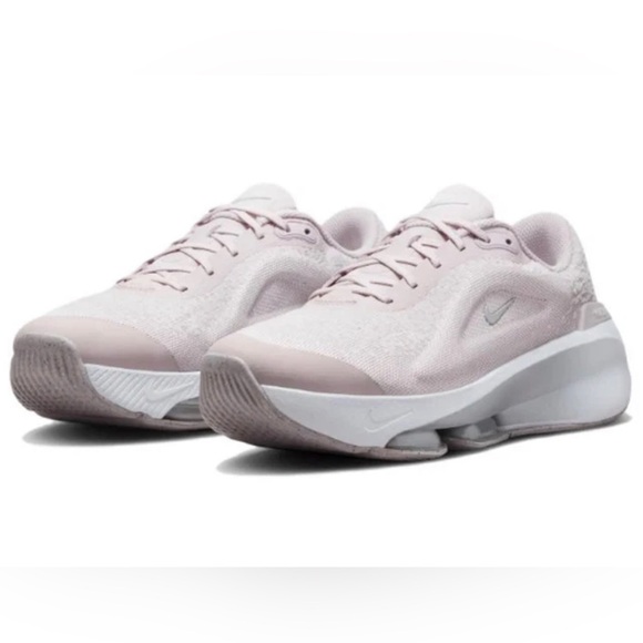 Nike Shoes - Nike Versair Women’s Sz 7 Platinum Violet W - DZ3547-004 Sneakers Shoes Gym